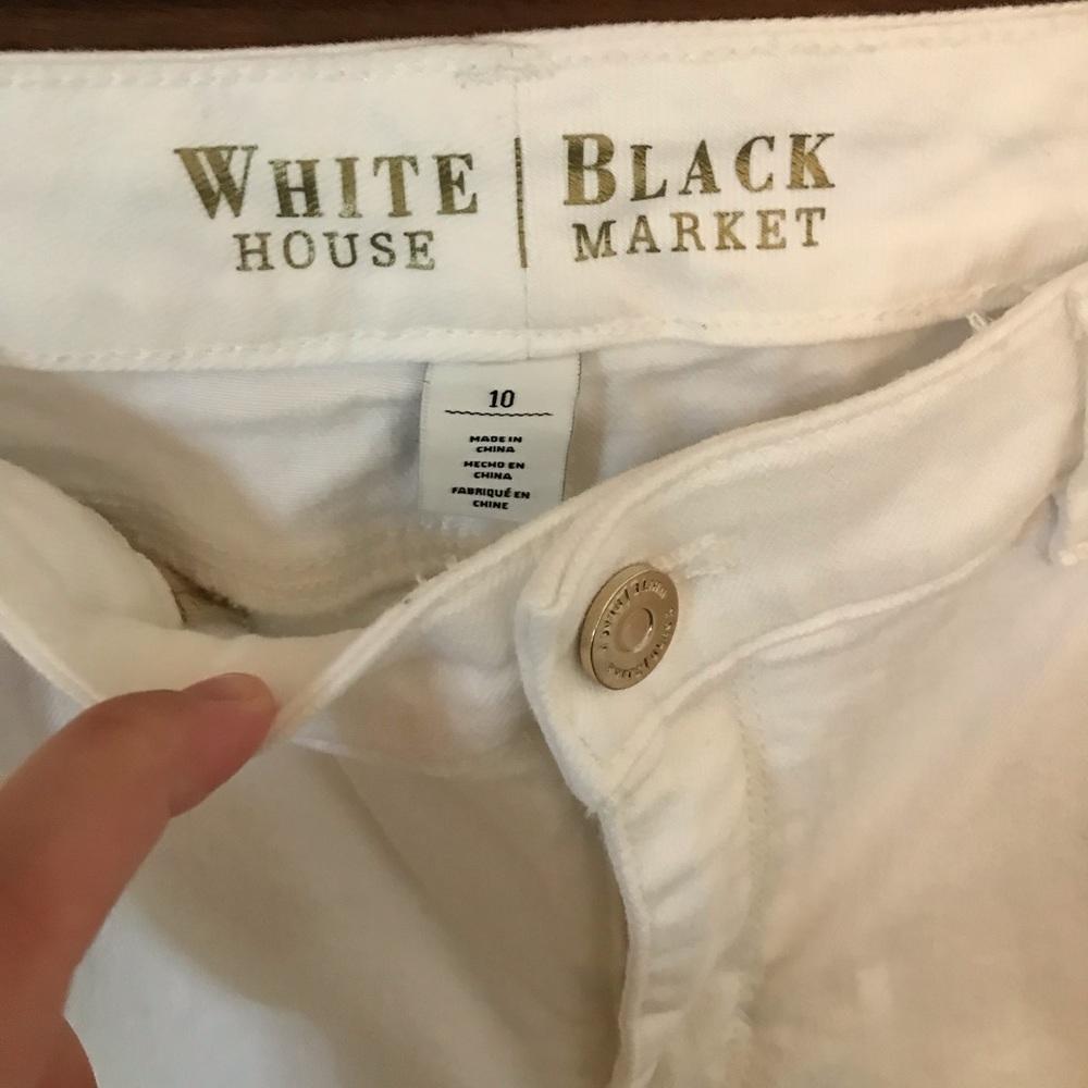 White House Black Market White Cropped Jeans - Picture 2 of 5